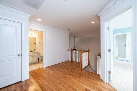 Entry Way - 6331 Dwayne Starnes Dr, Hickory, NC 28602 photo 2 of 2
