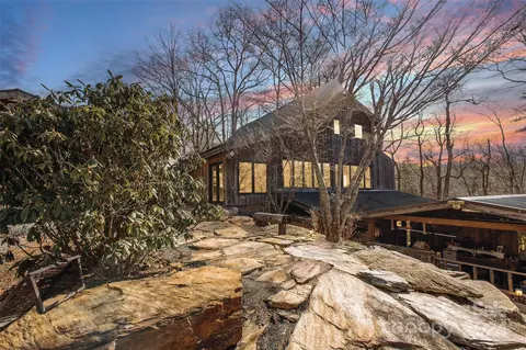 23022 Linville Falls N Hwy N, Linville Falls, NC 28647