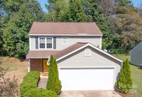 2247 Mancke Dr, Rock Hill, SC 29732