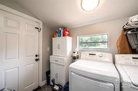 Other - 204 Catawba Ave, Hickory, NC 28601 photo 3 of 11