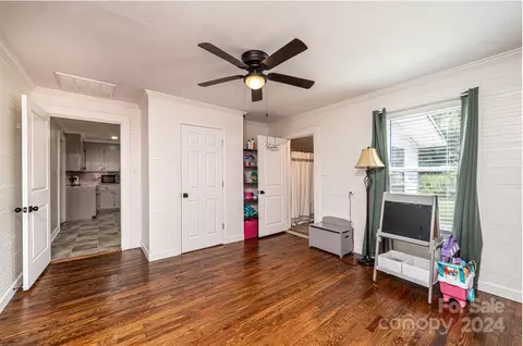 Bedroom - 204 Catawba Ave, Hickory, NC 28601 photo 6 of 7