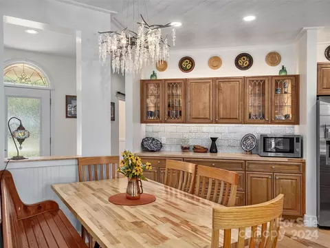 447 River Park Ln, Mill Spring, NC 28756 photo 7