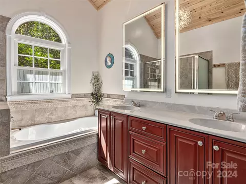 447 River Park Ln, Mill Spring, NC 28756 photo 15