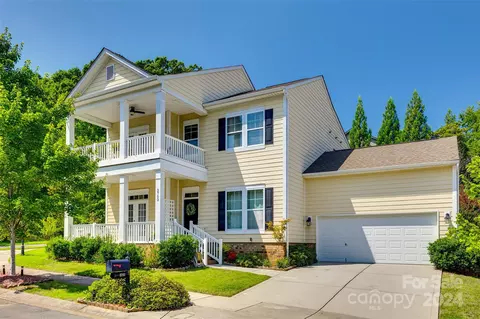 3703 Hill Tree Cir, Huntersville, NC 28078
