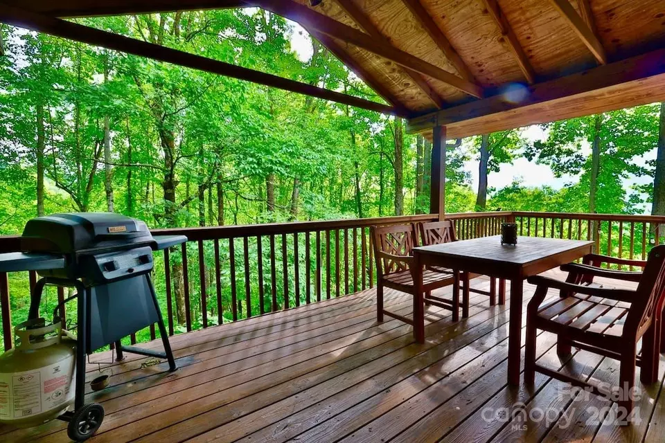 Exterior - 1698 Cabin Flats Rd, Sylva, NC 28779 photo 6 of 7
