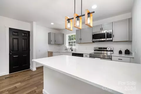 Kitchen - 1718 Prestige Dr, Conover, NC 28613 photo 1 of 2