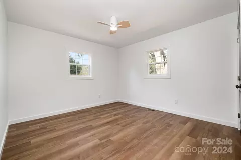Bedroom - 1718 Prestige Dr, Conover, NC 28613 photo 2 of 6