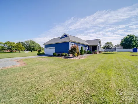 Exterior - 26022 Lingerfelt Rd, Albemarle, NC 28001 photo 3 of 4
