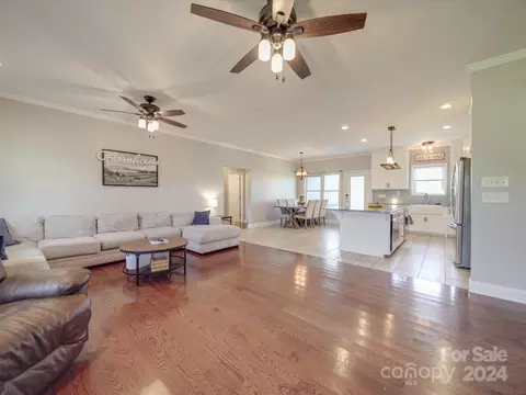 Living - 26022 Lingerfelt Rd, Albemarle, NC 28001 photo 3 of 6