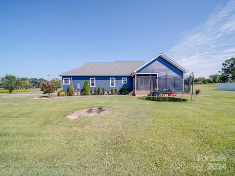 Exterior - 26022 Lingerfelt Rd, Albemarle, NC 28001 photo 4 of 4