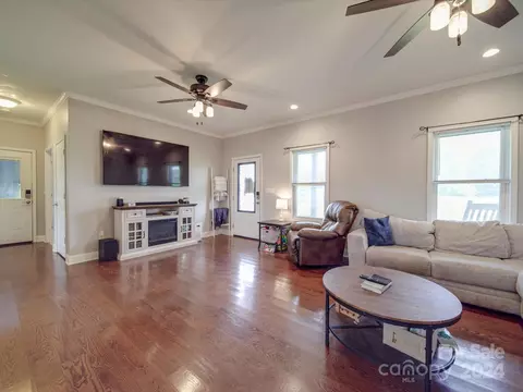 Living - 26022 Lingerfelt Rd, Albemarle, NC 28001 photo 5 of 6