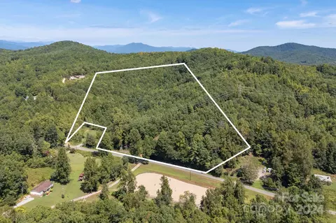 1509 Goose Creek Rd, Marion, NC 28752