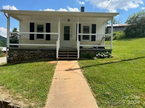 2485 Beaverdam Rd, Canton, NC 28716