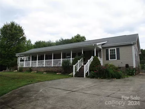 184 Victoria Dr, Marion, NC 28752