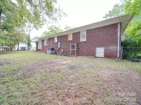 610 Davis St, Lancaster, SC 29720 photo 33
