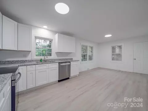 610 Davis St, Lancaster, SC 29720 photo 7