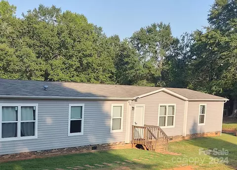 265 Kelly Rd, Forest City, NC 28043
