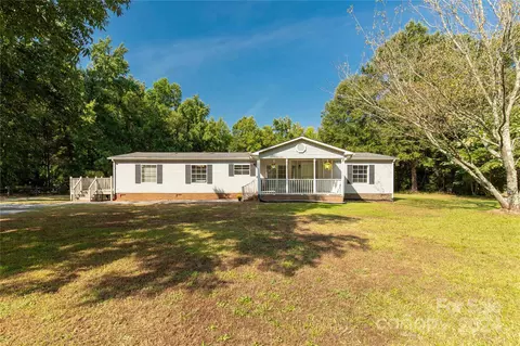 205 Paraham Rd, York, SC 29745