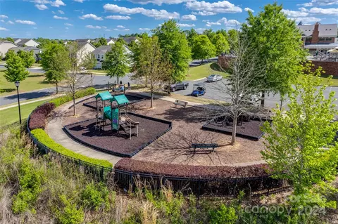 View/Area - 458 Dudley Dr, Fort Mill, SC 29715 photo 2 of 3
