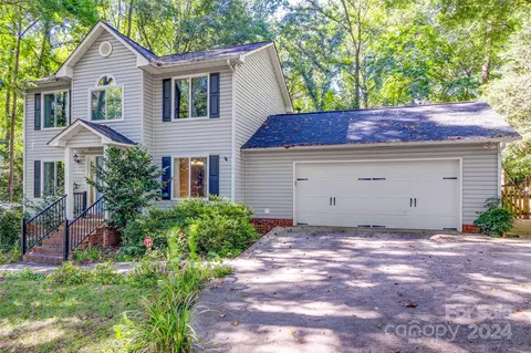 1530 Nichole Ln, Fort Mill, SC 29708