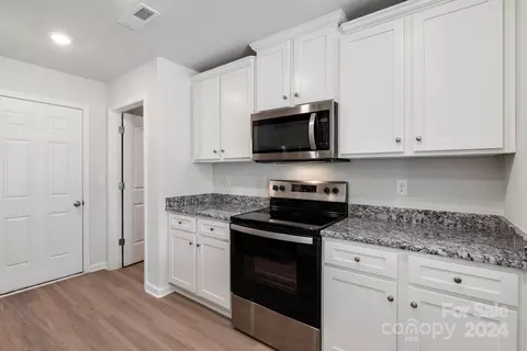 111 Brixham Loop, Troutman, NC 28166 photo 7