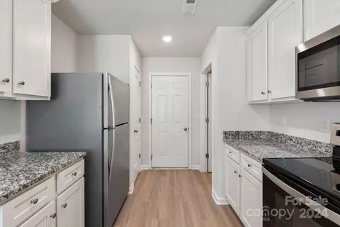 111 Brixham Loop, Troutman, NC 28166 photo 8