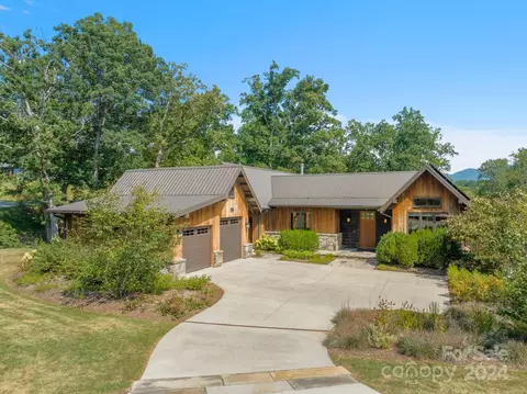 73 Wandering Oaks Way, Asheville, NC 28805