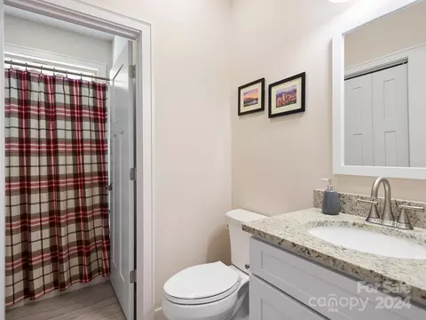 272 Windstone Dr, Fletcher, NC 28732 photo 16