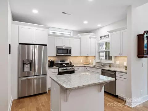 272 Windstone Dr, Fletcher, NC 28732 photo 8