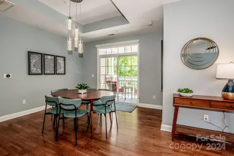 8957 Rosalyn Glen Rd, Cornelius, NC 28031 photo 9