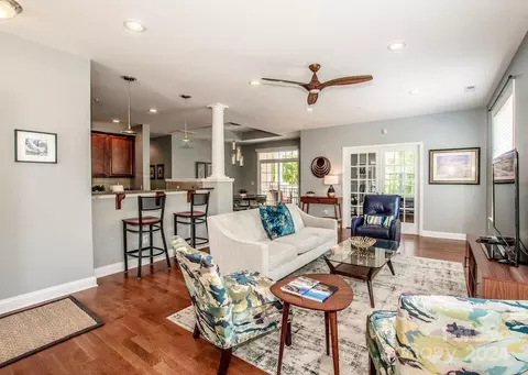 8957 Rosalyn Glen Rd, Cornelius, NC 28031 photo 8