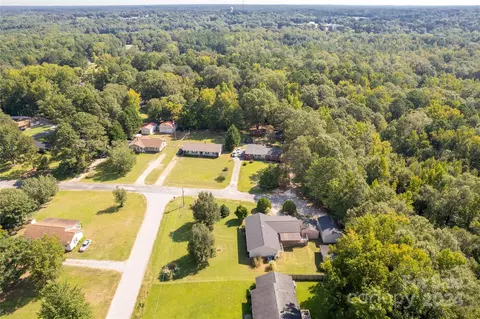 View/Area - 2005 Hilton Way Rd, Lancaster, SC 29720 photo 4 of 14