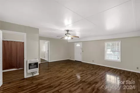 Living - 2005 Hilton Way Rd, Lancaster, SC 29720 photo 5 of 5