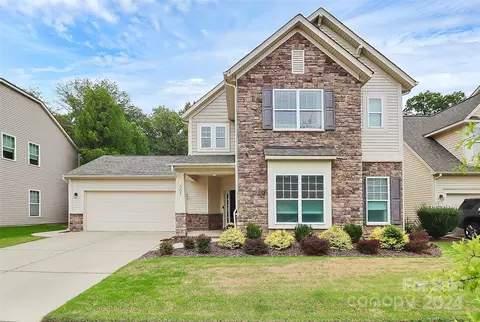 307 Quail Xing, Huntersville, NC 28078
