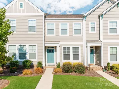 234 Johnston Dr, Pineville, NC 28134