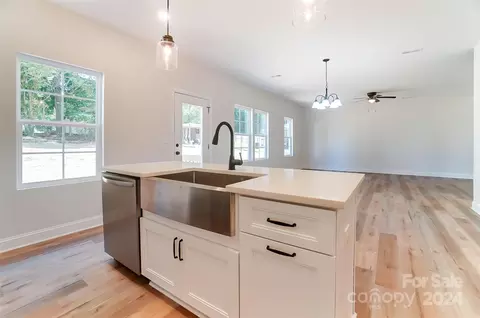 138 Northcrest Dr, Kannapolis, NC 28081 photo 10