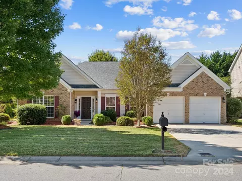 9667 Laurie Nw Ave NW, Concord, NC 28027