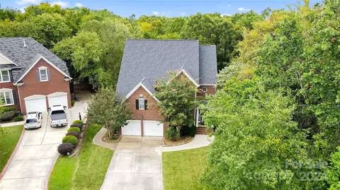 13811 Ballantyne Meadows Dr, Charlotte, NC 28277