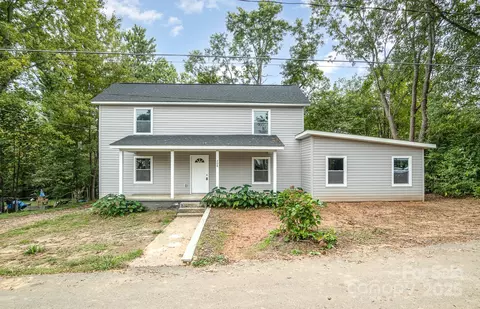 208 Valley St, Stanley, NC 28164