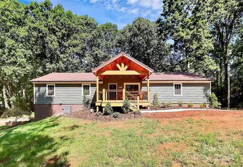 133 Crusoe Dr, Mooresville, NC 28117