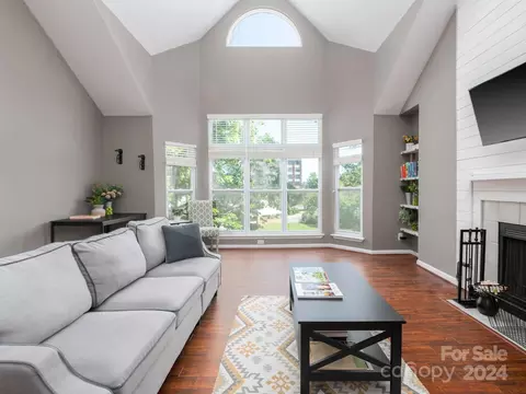529 N Graham 3h St #3H, Charlotte, NC 28202