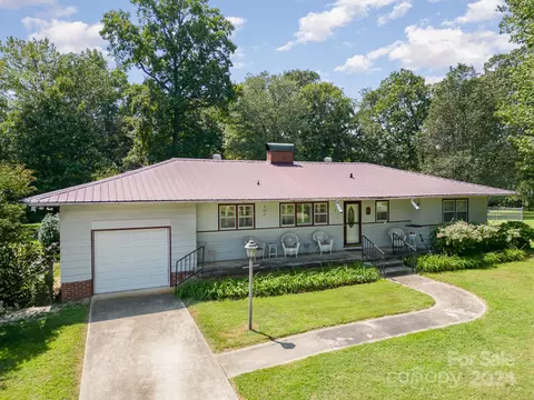 276 Bethesda Rd, Statesville, NC 28677
