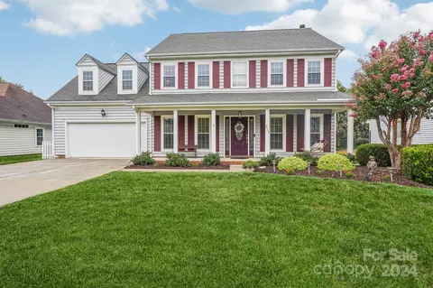 8405 Hirsch Dr, Charlotte, NC 28277