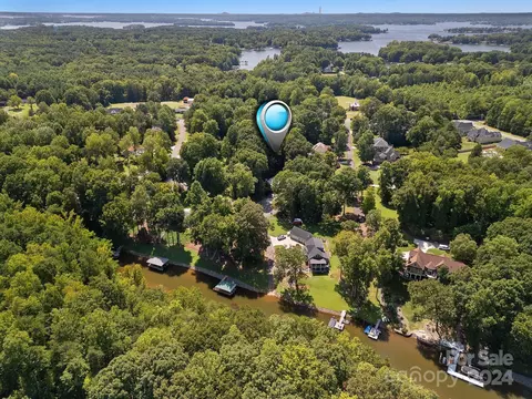 137 Brookridge Ln, Mooresville, NC 28117