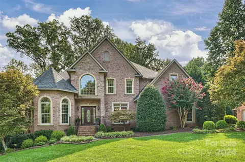 3000 Leyland Ct, Weddington, NC 28104