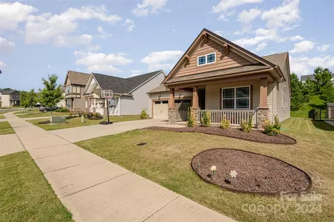 2766 Berkhamstead Cir, Concord, NC 28027 photo 2