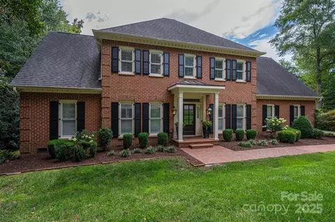 410 Glen Arbor Dr, Belmont, NC 28012