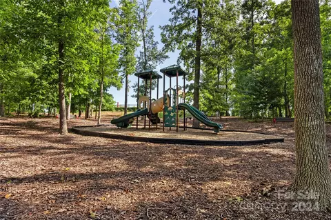 View/Area - 1921 Tranquility Blvd, Lancaster, SC 29720 photo 8 of 9