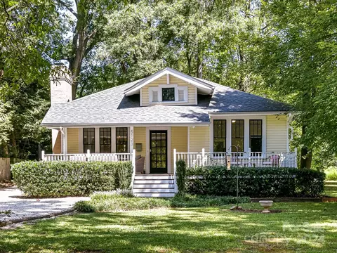 5123 Addison Dr, Charlotte, NC 28211