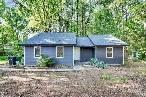 5223 Great Wagon Rd, Charlotte, NC 28215